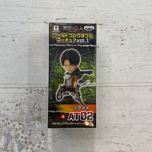 Loot Crate World Collectable Figure Attack On Titan Levi